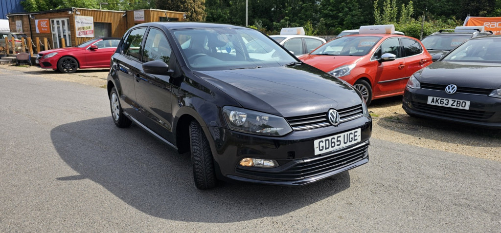 2015 Volkswagen POLO