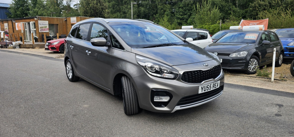 2017 Kia Carens